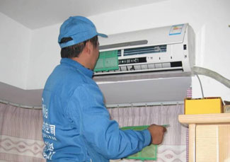 十年承诺，专业守护 美的空调以十年保修与专业保洁引领行业服务新标杆