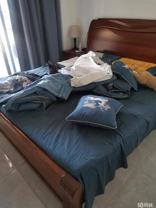 可服务家庭打扫,年底大扫除,办公室保洁,专业开荒查看电话漳